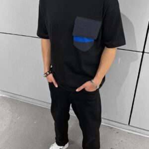 Мъжка Черна Тениска с Ефектен Джоб